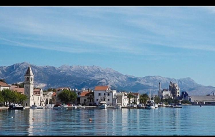 Apartman Mila Daire Kastela Dış mekan fotoğraf