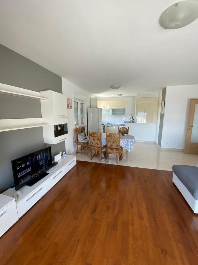 Apartman Mila Daire Kastela Dış mekan fotoğraf