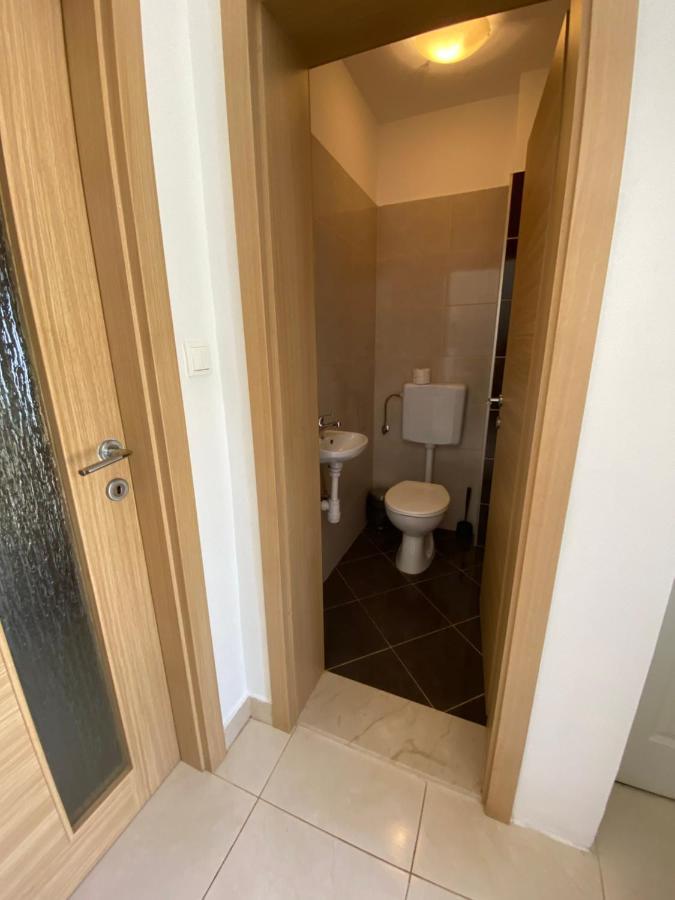 Apartman Mila Daire Kastela Dış mekan fotoğraf